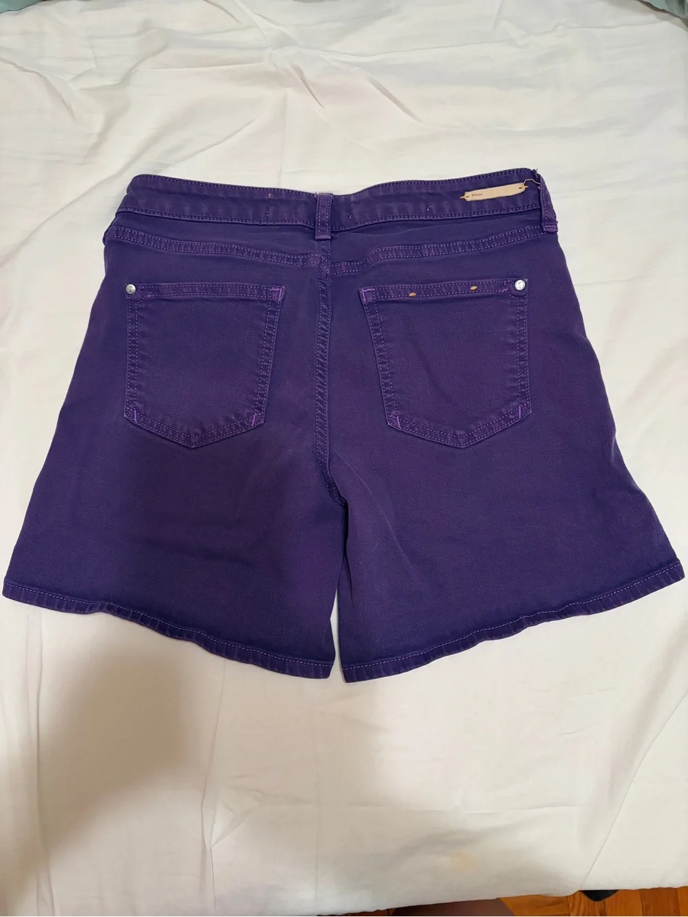 Pilcro purple stretch denim shorts, adjustable rolled up cuff - Picture 6 of 9